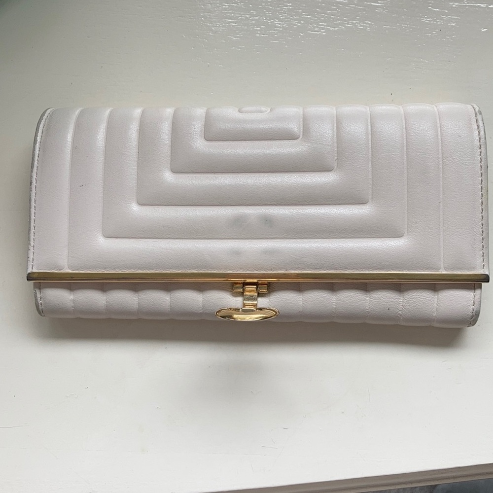 Salvatore Ferragamo wallet - Picture 3 of 16